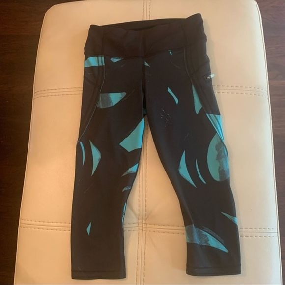 Lululemon Leggings Size: 2 - Picture 4 of 8